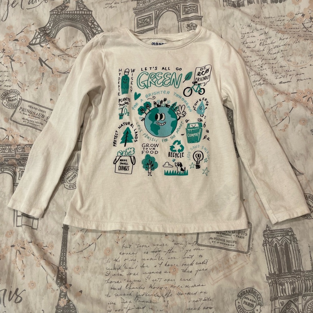 Old Navy Go Green Tee size 4T
